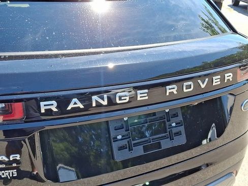 Used 2018 Land Rover Range Rover Velar S image 36