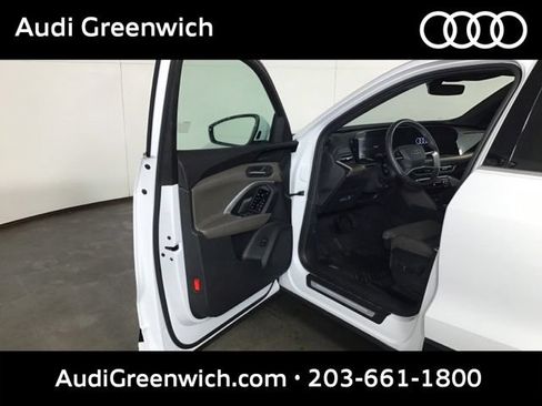 Used 2025 Audi Q5 Premium Plus AWD/4WD image 10