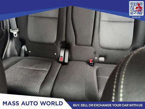 Used 2016 Mitsubishi Outlander SE image 10