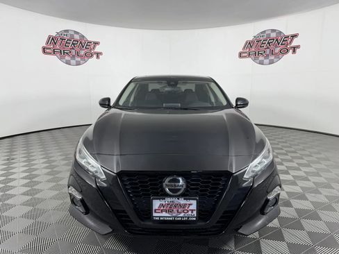 Used 2022 Nissan Altima 2.5 SL FWD image 2