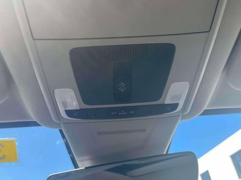 Used 2023 Honda CR-V EX-L image 31