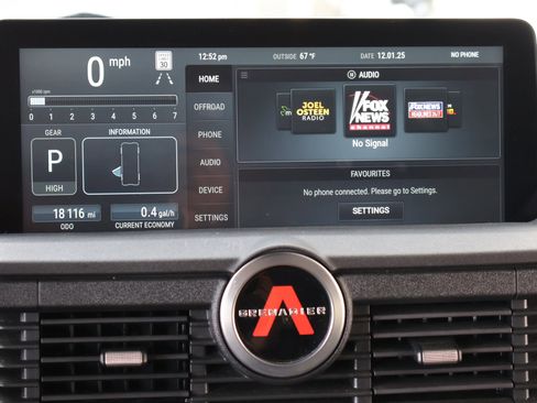 Used 2024 INEOS Grenadier Fieldmaster Edition image 3