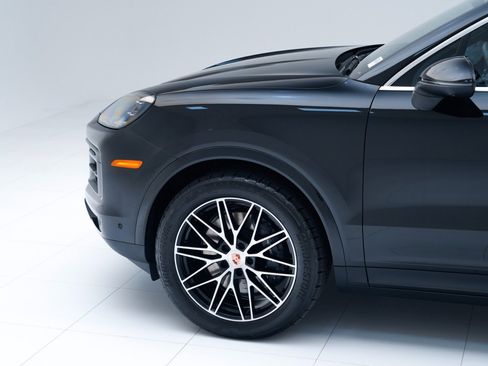 New 2026 Porsche Cayenne Coupe image 11