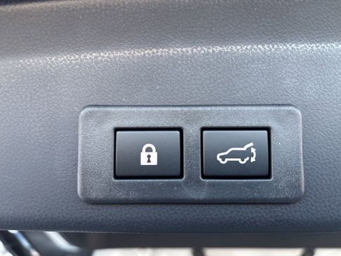 New 2026 Subaru Ascent Limited image 15