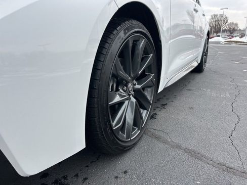 Used 2025 Toyota Corolla SE image 10