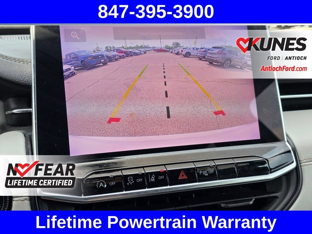 Used 2025 Jeep Compass Limited AWD/4WD image 49