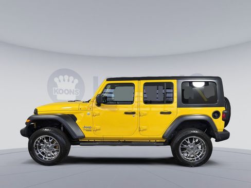 Used 2019 Jeep Wrangler Unlimited Sport S image 2