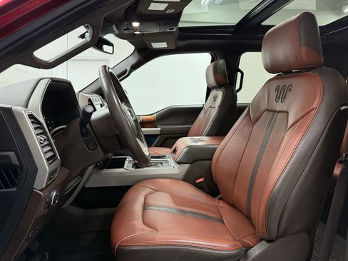 Used 2019 Ford F150 King Ranch image 12