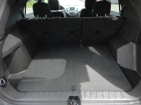 Used 2019 Chevrolet Equinox LT AWD/4WD image 13