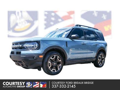 Certified 2023 Ford Bronco Sport Outer Banks w/ Tech Package AWD/4WD image 1