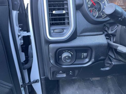 Used 2022 RAM 1500 Big Horn image 31