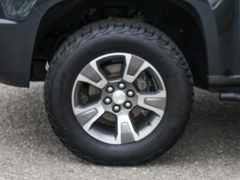 Used 2018 Chevrolet Colorado Z71 image 39