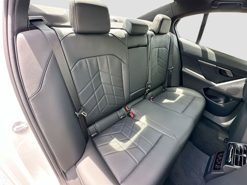 New 2026 BMW 530i RWD image 22