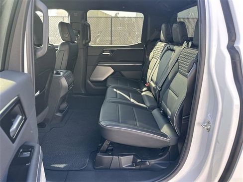 Used 2025 GMC Sierra EV Denali image 24