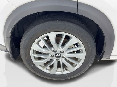 Used 2023 INFINITI QX50 Luxe FWD image 14