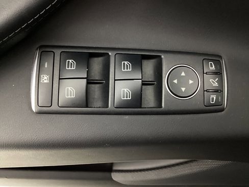 Used 2018 Tesla Model X 100D AWD/4WD image 41