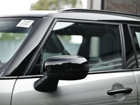 New 2026 MINI Cooper 4-Door Hardtop FWD image 11