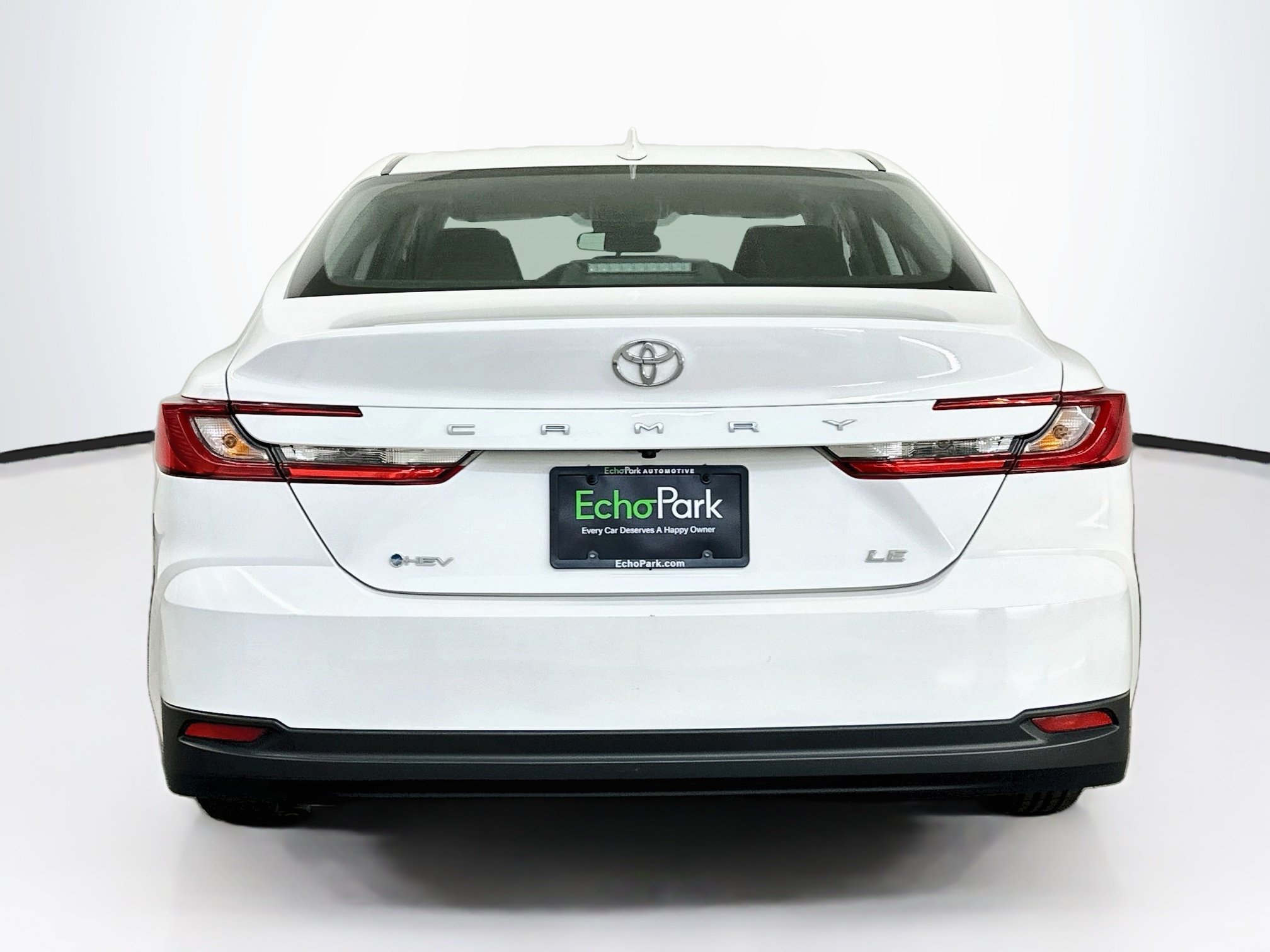 Used 2026 Toyota Camry LE FWD image 7