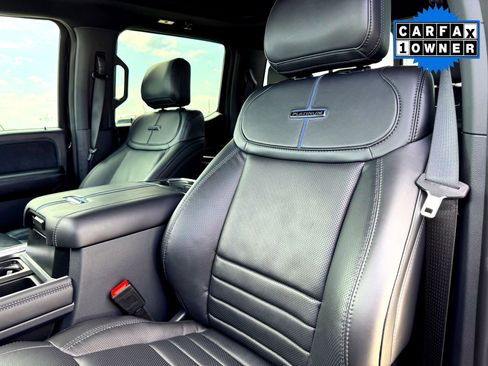 Used 2025 Ford F250 Platinum w/ FX4 Off-Road Package image 12