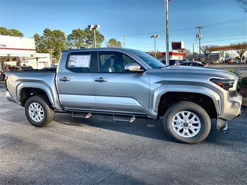 New 2025 Toyota Tacoma SR5 image 9