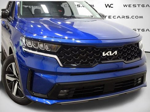 Used 2022 Kia Sorento EX w/ Panoramic Sunroof Package image 49