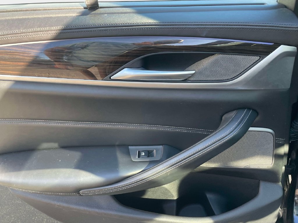 Used 2018 BMW M550i xDrive AWD/4WD image 14