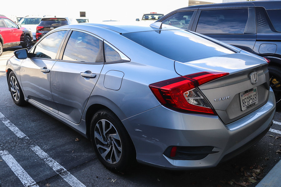Used 2018 Honda Civic EX image 7