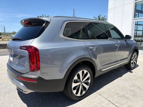 Used 2020 Kia Telluride S AWD/4WD image 5