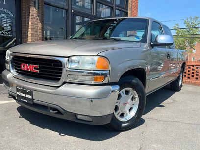 Used 2000 GMC Sierra 1500 2WD Extended Cab w/ Convenience Plus Group