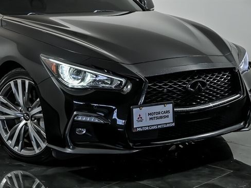 Used 2019 INFINITI Q50 Sport w/ All Weather Package (L93) AWD/4WD image 2