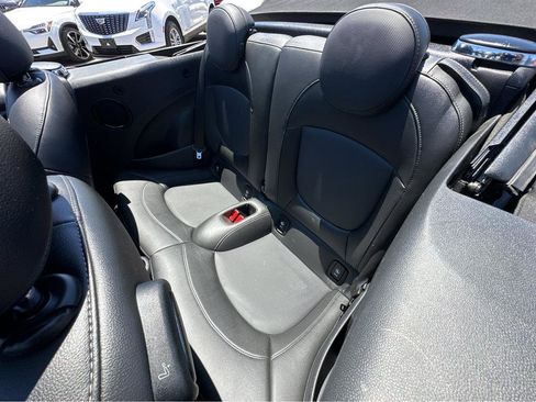 Used 2019 MINI Cooper Convertible image 9
