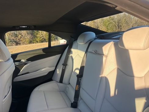 Certified 2021 Cadillac CT4 Premium Luxury image 31