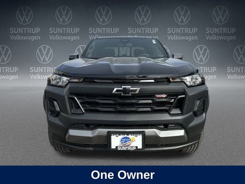 Used 2025 Chevrolet Colorado Trail Boss image 10
