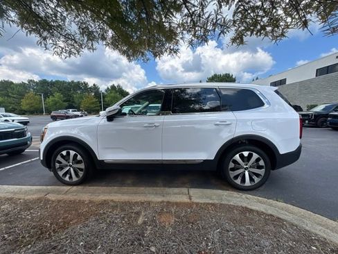 Certified 2022 Kia Telluride EX w/ EX Premium Package FWD image 2
