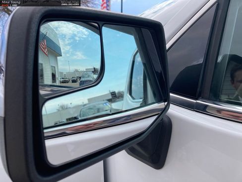Used 2021 GMC Sierra 1500 SLE AWD/4WD image 14