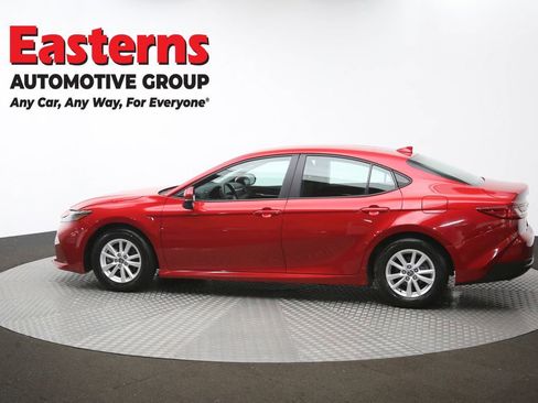 Used 2025 Toyota Camry LE FWD image 60