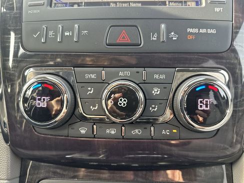 Used 2016 Buick Enclave Leather w/ Trailering Package image 18