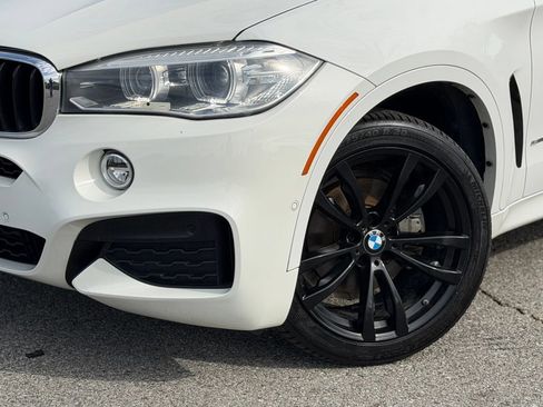 Used 2018 BMW X6 sDrive35i w/ M Sport Package RWD image 4