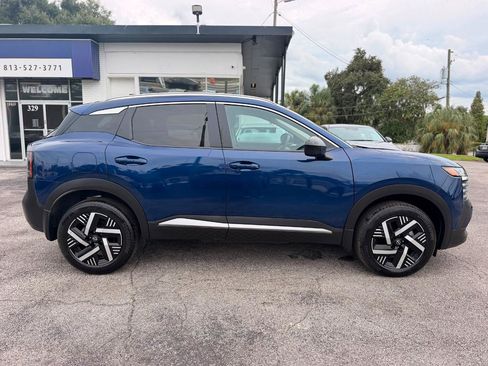 Used 2026 Nissan Kicks SV FWD image 6