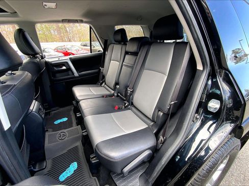 Used 2023 Toyota 4Runner SR5 Premium w/ Moonroof Package image 27