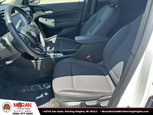 Certified 2023 Buick Encore GX Preferred FWD image 17