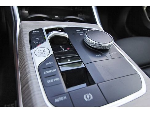 Used 2025 BMW 330i xDrive Sedan image 24