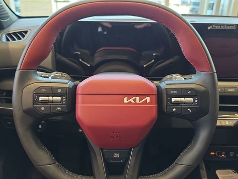 New 2026 Kia K4 GT-Line image 9