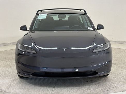 Used 2025 Tesla Model 3 Long Range RWD image 6