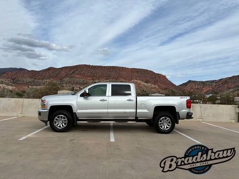 Used 2016 Chevrolet Silverado 2500 LTZ w/ Duramax Plus Package AWD/4WD image 4
