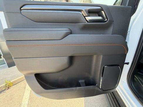 New 2026 GMC Sierra 2500 AT4 w/ AT4 Premium Plus Package AWD/4WD image 25