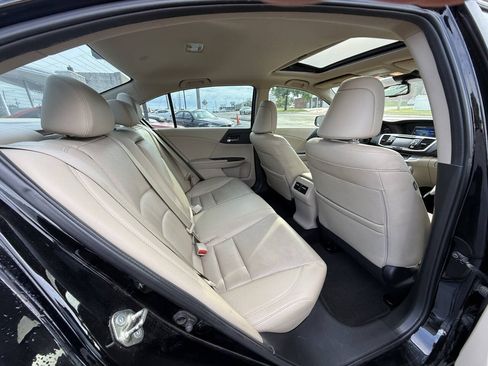 Used 2015 Honda Accord EX-L image 13