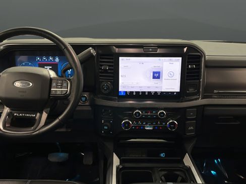 Used 2026 Ford F250 Platinum AWD/4WD image 12