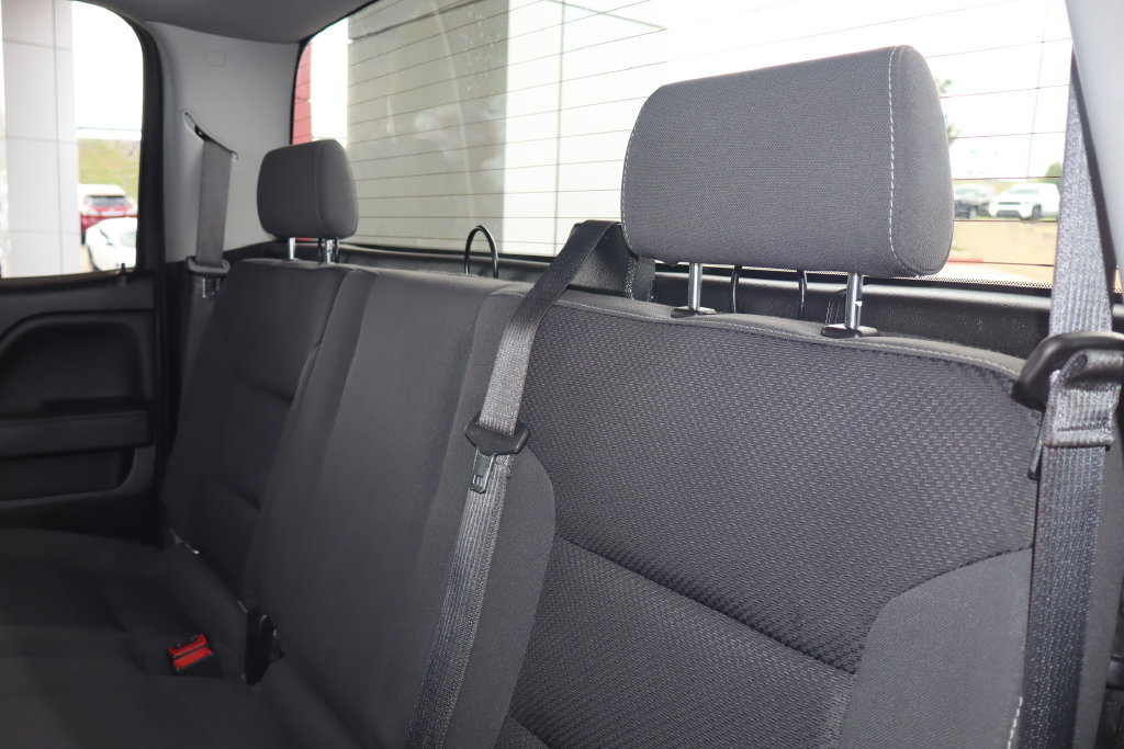 Used 2018 Chevrolet Silverado 1500 LT w/ All Star Edition AWD/4WD image 31