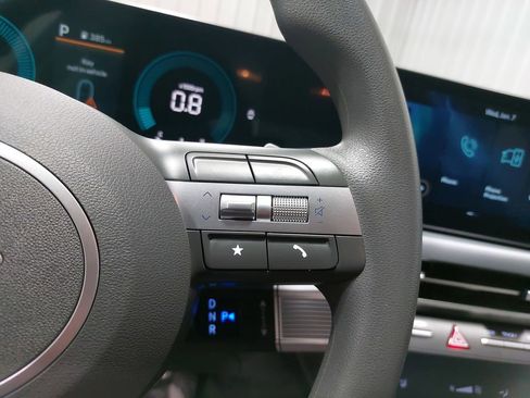 Certified 2025 Hyundai Sonata SEL image 17